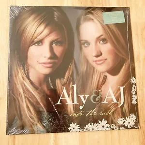 Aly & Aj Into The Rush Exclusive Limited Edition Clear Yellow Splatter Vinyl LP - Foto 1 di 3
