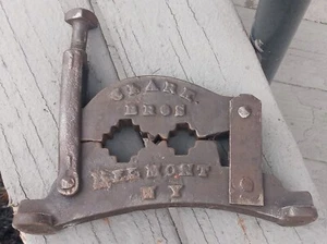 ANTIQUE CLARK BROS. PIPE VISE BELMONT NEW YORK !!!!!! - Picture 1 of 4