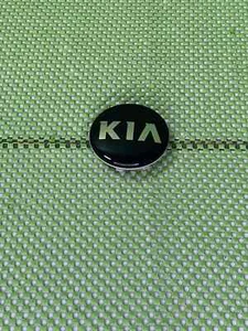 Genuine OEM Kia 52960 3W200 Wheel Center Cap - Picture 1 of 8
