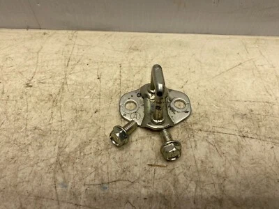 Subaru Outback 2015-2019 escotilla trasera puerta levadiza golpeador con tornillos OEM Foto 1 de 4