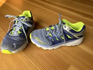 Saucony Girl's Zealot 2 Running Shoe Purple Green Size 3.5W - Picture 1 of 10