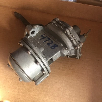 Oldsmobile 1959 aire acondicionado doble acción bomba de combustible 4728 aire acondicionado Foto 1 de 4