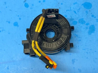 TOYOTA RAV4 2013-2018 RELOJ RESORTE OEM (PARA: 2014 RAV4) Foto 1 de 4