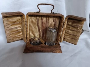 antikes Reiseetui für Parfumflakons Flakons Deckel Sterlingsilber Fabelwesen - Picture 1 of 22