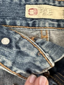 Buckle BKLE Denim Skirt Embroidered Mini Blue Denim Jean Distressed 5 Pocket 30 - Picture 1 of 6