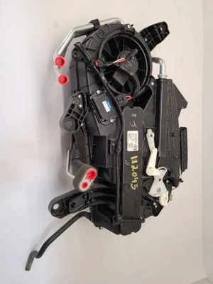 Carcasa evaporador trasero Toyota Sienna 2011-2016 8703008130  Foto 1 de 4