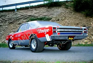 Foto póster ""Dandy Dick"" Landy's 68 Hemi Dart Dragster Drag Racing 13x19 #6 - Imagen 1 de 2