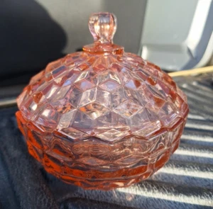 Depression ware Candy Dish Bowl With Lid 5 inches Vintage pink/Peach - Picture 1 of 6