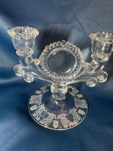 Etched Glass Oyster &Pearl style possible Duncan & Miller Candelabra - Picture 1 of 4