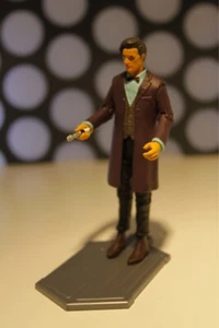 11th Doctor Who Sonic Screwdriver & Brown Overcoat Waistcoat 3.75" Figure - Picture 1 of 5