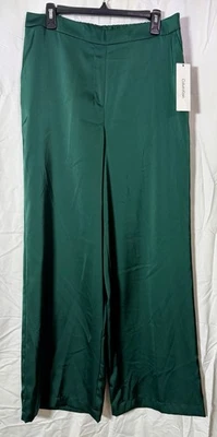 Pantalones de vestir para mujer Calvin Klein de satén verdes, talla grande Foto 1 de 4