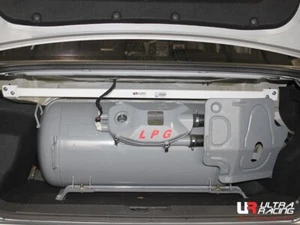 Barra de puntal trasera de 2 puntos para Chevrolet Epica/Tosca 2.0 2007-2015 Ultra Racing - Imagen 1 de 9