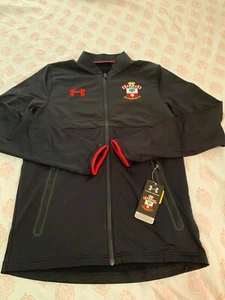 UNDER ARMOUR SOUTHAMPTON FC STADIUM JACKET SAINTS MENS NWT SIZE M BLACK - Picture 1 of 9