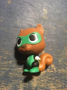 Funko Mystery DC Heroes Green Lantern Pet Ch'p Squirrel Hot Topic Exclusive - Picture 1 of 3