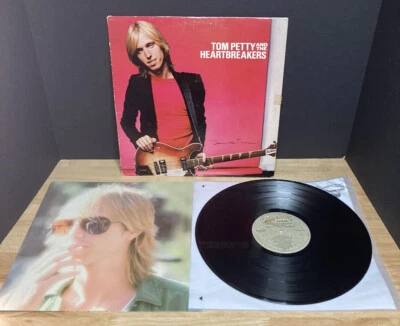 Tom Petty and the Heartbreakers Damn The Torpedoes LP 1979 - Image 1 of 4