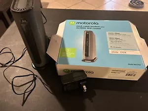 Motorola 24x8 Cable Modem Plus AC1900 WiFi Router - Picture 1 of 4