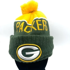 Vintage Green Bag Packers New Era Beanie Pom Pom NFL Football Winter Hat Cap - Picture 1 of 4