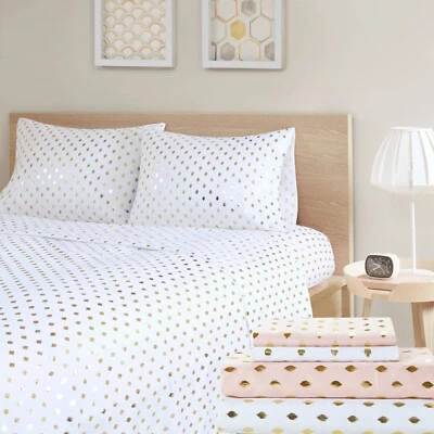 Intelligent Design 4 Pc Super Soft Metallic Dot Printed Deep Pocket Sheet Set - Image 1 of 4