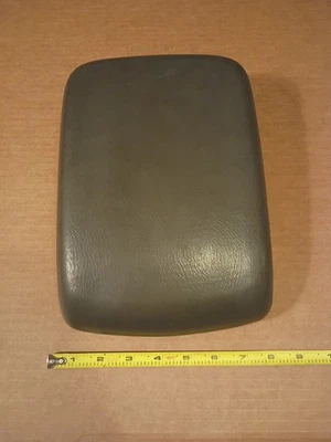 Nissan Xterra Frontier 1999-2001 consola central tapa gris con pestillo y bisagra  Foto 1 de 4