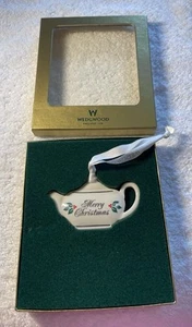 Wedgewood White Holiday Teekanne FROHER Christbaumschmuck grüne Stechpalme Neu im Karton Neu - Bild 1 von 3