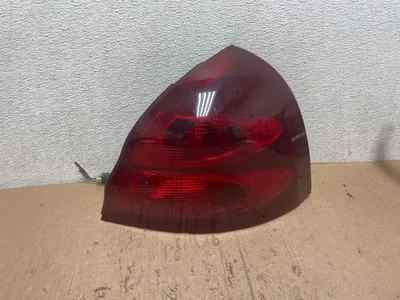 2004 to 2008 Pontiac Grand Prix Right Passenger RH Tail Light OEM Q5363 DW - Image 1 of 4