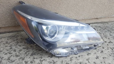 15-17 TOYOTA YARIS SE HATCHBACK PASAJERO DERECHO FARO LUZ OEM NK430 Foto 1 de 4