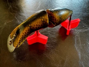 Vintage Heddon's Game Fisher Jointed Wooden Fish Lure Collectible L-Rig Hardware - Picture 1 of 17