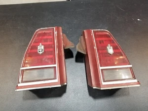 1976 Monte Carlo Tail Lights Quarter Extension Housing Molding Trim Lens Inv499 - Picture 1 of 6