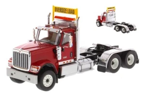 HX520 TANDEM TRACTOR RED 1:50 - Picture 1 of 1
