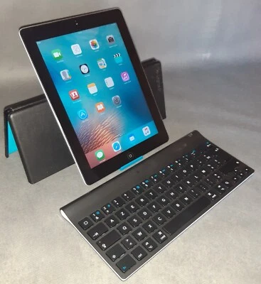 IPad modèle A1395 - 16Go - iOs 9.3.5. Gris + Mini clavier Bluetooth - Photo 1/4