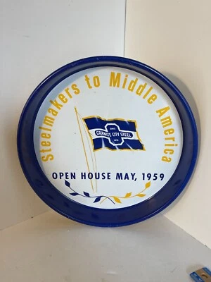 Bandeja de metal redonda redonda de acero de granito de granito de ciudad de Illinois 1959 Foto 1 de 4