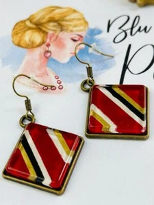 *NEW* Handmade / Hand Painted Earrings /Jewellery Red - Poncho Square - Picture 1 of 3