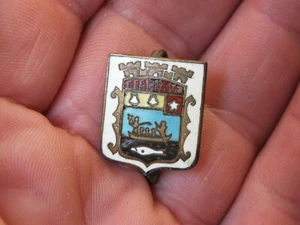 Insigne émaillée Ville de Biarritz à fond blanc - Pays Basque - Imagen 1 de 2