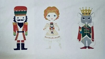 复古 2016 NUTCRACKER 面板由 De Leon Group 为 Alexander Henry 44"X23 设计 — 第 1/4 张图片