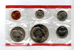 1978 US DENVER HALF OF US MINT SET UNCIRCULATED COINS - Picture 1 of 2