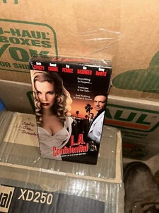 L.A. Confidential VHS Movie Kevin Spacey Kim Basinger Russell Crowe NEW SEALED - Picture 1 of 2