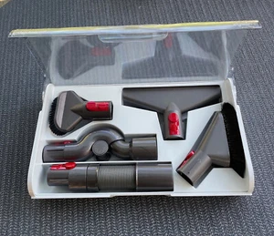 Original Dyson V8-V10 - 5 Stück Düsen-Set und Adapter wie neu - Bild 1 von 3
