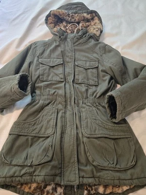 Girls Sz 14 Urban Republic Army Green Military Cargo Winter Coat Jacket EUC - Image 1 of 4