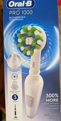 Oral-B Pro 1000 глубокой очистки действие аккумуляторная зубная щетка ~ белый ~ новый + запечатанный - Изображение 1 из 4