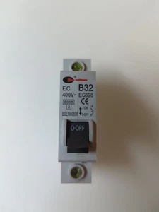 CGD 32 AMP CURVE B 6kA MCB SCHUTZSCHALTER 230V EC - Bild 1 von 5