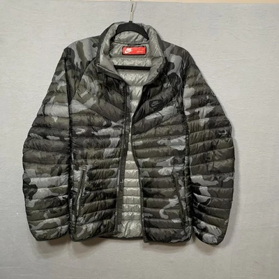 Men’s Nike Tech 550 Guild Down Camo Puffer Jacket Size Medium - Image 1 of 4