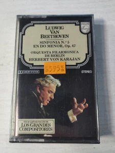 Beethoven Symphony N 5 Op 67 Karajan orquesta Berlin - Cassette Nueva - Picture 1 of 3