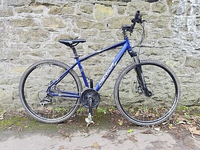 Merida Crossway 20 2018 Fitness Hybrid Bike M/L size Good Condition - Image 1 of 4