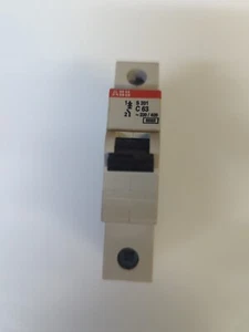 ABB S201 C63 1P 2CDS251001R0634 Miniature Circuit Breaker C Curve 63A 001620 - Picture 1 of 6