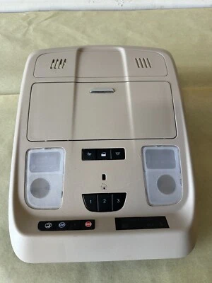 2017 18 BUICK ENVISION FRONT OVERHEAD DOME LIGHT W/ONSTAR HOMELINKN-84013533 - Image 1 of 2