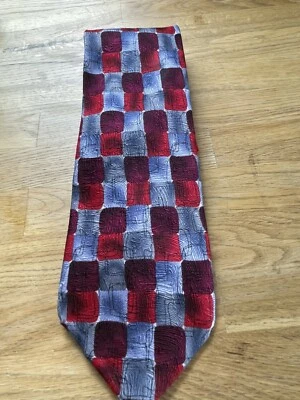 Corbata vintage J Garcia Space Containers 1996 Foto 1 de 4