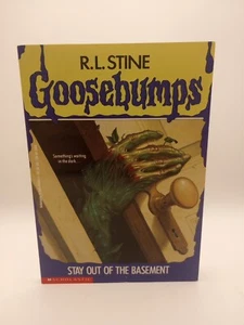 Goosebumps #2 Stay Out Of The Basement 1st Print 1992 Very Good Vintage Retro - Picture 1 of 18