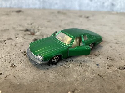 Винтажный Tomica Tomy #F68 1978 зеленый Jaguar XJ-S редкая оригинальная старая машина двери открыты - Изображение 1 из 4