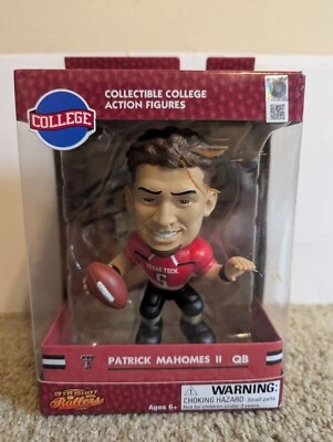 Estatuilla Texas Tech Red Raiders Big Shot Ballers - Patrick Mahomes Foto 1 de 4