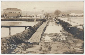 Olongapo 1910, Filipinas - FOTO REAL Flooded Muddy Town - Postal de colección - Imagen 1 de 2